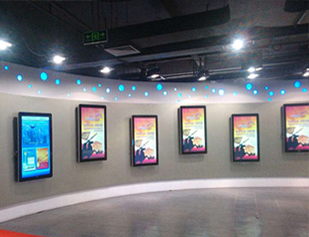 對于液晶壁掛廣告機(jī)的市場價(jià)值有哪些